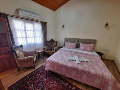 Ali Baba's House - 72