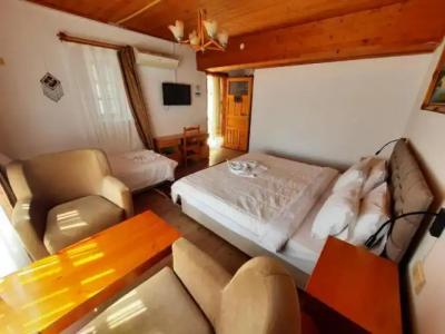 Ali Baba's House - 70