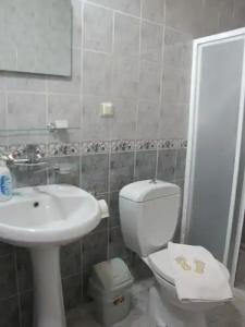 Ali Baba's House - 54