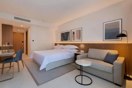 Bluesun Elaphusa - 80