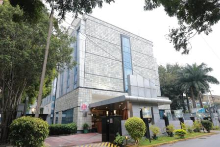 Mgm Mark Whitefield - 0