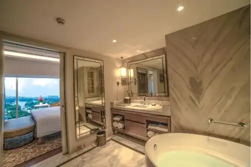 Taj Mg Road Bengaluru - 85