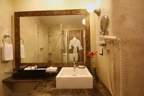 Fortune Select Jp Cosmos - Member Itc Group - 13