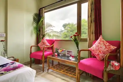 Sarang Palace - Boutique Stays & Candlelight Dining - 17