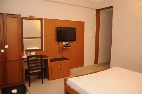 Pearl International - 23