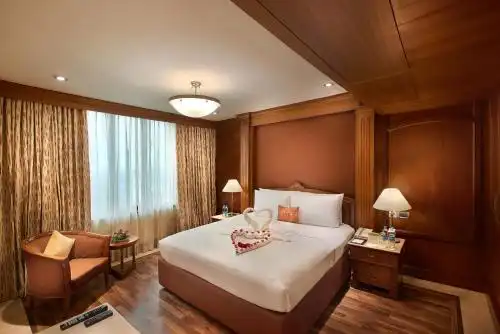 The Accord Metropolitan - 8