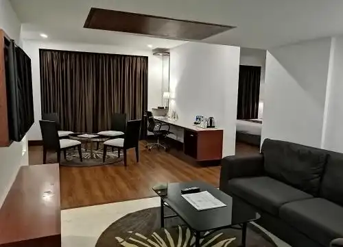 Abu Sarovar Portico,Chennai - 14