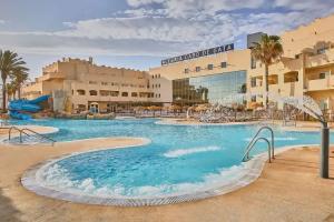Hotel «Cabo Gata», Ретамар