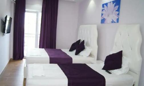 Flower Residence - 104