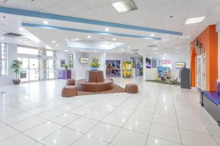 Seralago & Suites Main Gate East - 16