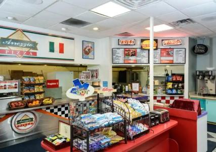 Seralago & Suites Main Gate East - 11