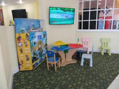 Seralago & Suites Main Gate East - 14