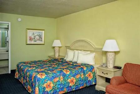 Seralago & Suites Main Gate East - 4