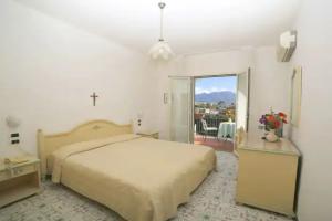 Hotel «Villa Giuseppina», Скала