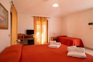 Villaggio La Pizzuta, Паргелия