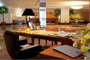 Kobe Bay Sheraton Hotel & Towers, Кобе