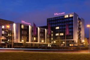 Mercure Hotel Groningen Martiniplaza, Гронинген