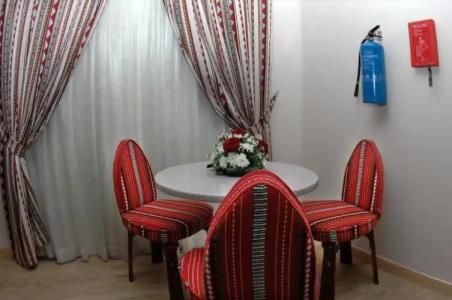 Al Liwan Suites - 6