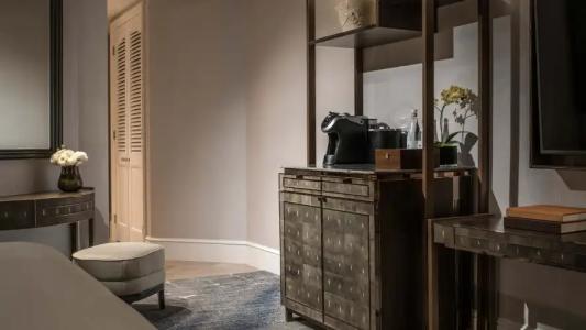 Four Seasons Singapore (SG Clean, Staycation Approved) - 48