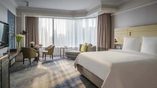Four Seasons Singapore (SG Clean, Staycation Approved) - 46