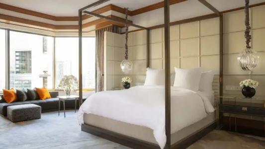 Four Seasons Singapore (SG Clean, Staycation Approved) - 63