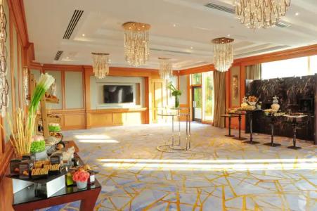 Four Seasons Singapore (SG Clean, Staycation Approved) - 19