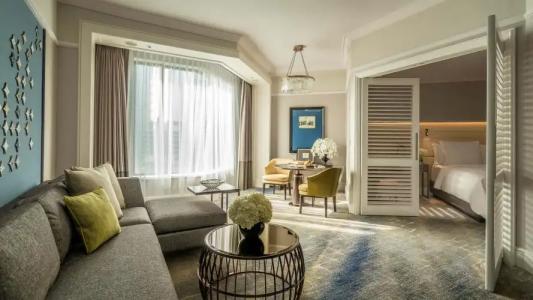 Four Seasons Singapore (SG Clean, Staycation Approved) - 60