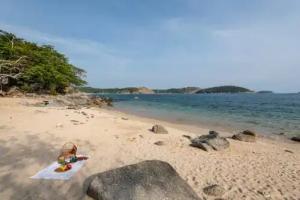 Baan Krating Phuket Resort -Sha Plus, Най Харн