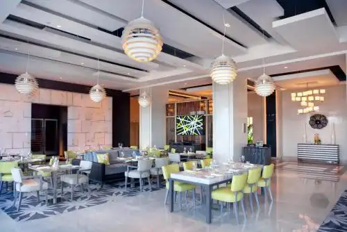 Boca Beach Club, A Waldorf Astoria - 16