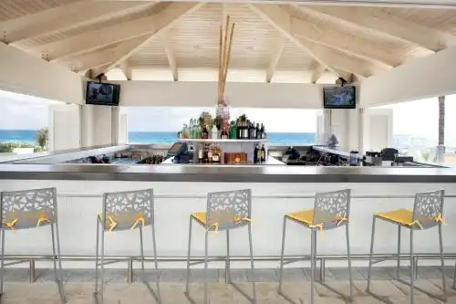 Boca Beach Club, A Waldorf Astoria - 2
