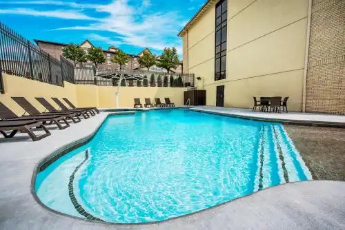 Grand Oaks - 2