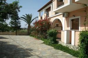 Апарт-отель «Antonio Studios», Аликанас