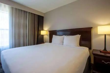 Country Inn & Suites by Radisson, Tucson City Center, AZ - 43