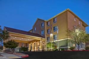 Homewood Suites by Hilton Albuquerque Airport, Альбукерке