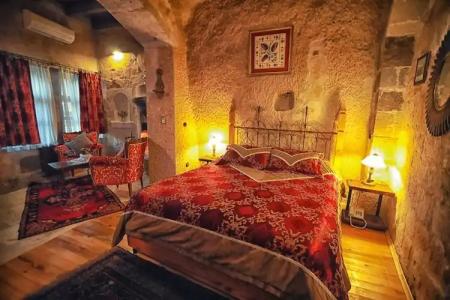 Traveller's Cave - 157