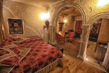 Traveller's Cave - 116