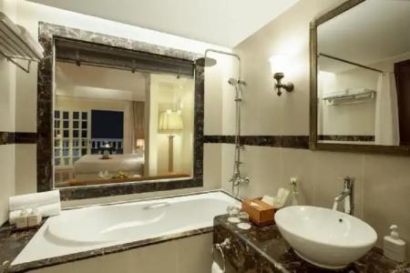 Sunrise Nha Trang Beach & Spa - 9