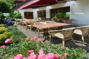 Rhön-Hotel Sonnenhof - Restaurant & Café, Поппенхаузен