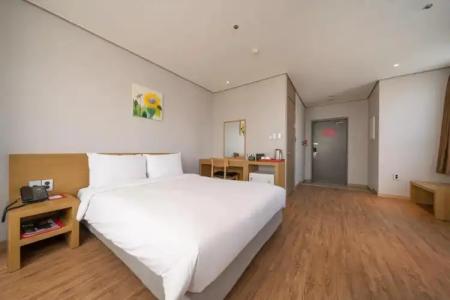 Ramada by Wyndham Seoul Dongdaemun - 48