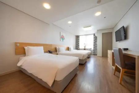 Ramada by Wyndham Seoul Dongdaemun - 36