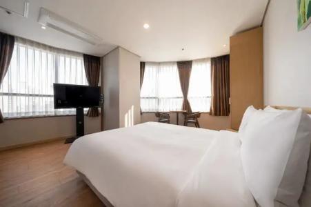 Ramada by Wyndham Seoul Dongdaemun - 42