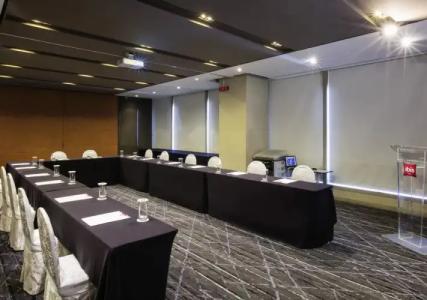 Ibis Ambassador Myeongdong - 16