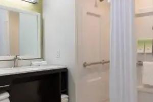 Отель «Home2 Suites by Hilton Indianapolis Downtown», Индианаполис