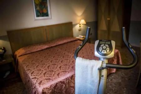 Nuovo Albergo - 81