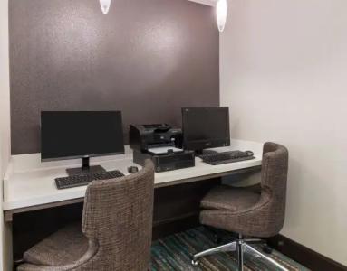 Residence Inn North I-10 Capital Circle - 4