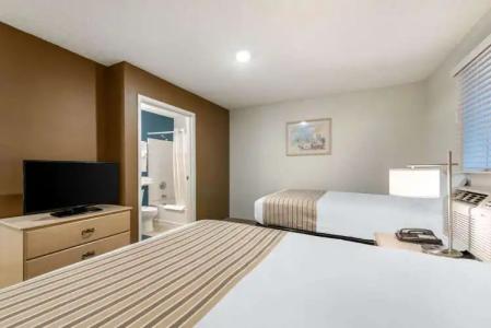 Suburban Studios North I-4 - 2