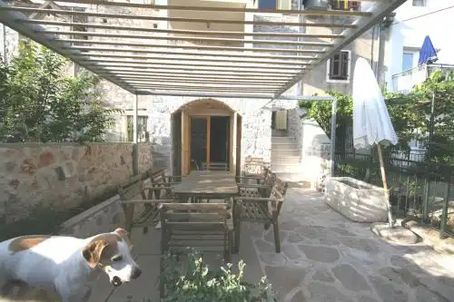 Holiday Home Stone House Nana - 9