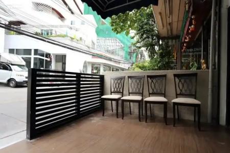Sukhumvit 20 Guest House - 6