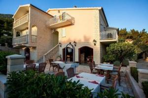 Wine Resort Adriatic Mikulic, Оребич