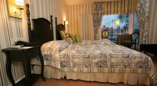 Apvalaus stalo klubas - 4